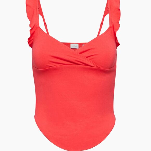 Aritzia Wilfred Personnages Ruffle Camisole Tank in WHITE - Picture 9 of 14